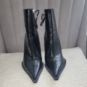 ZARA SIZE 37 Elegant Black Leather Ankle Boots USED LIKE NEW